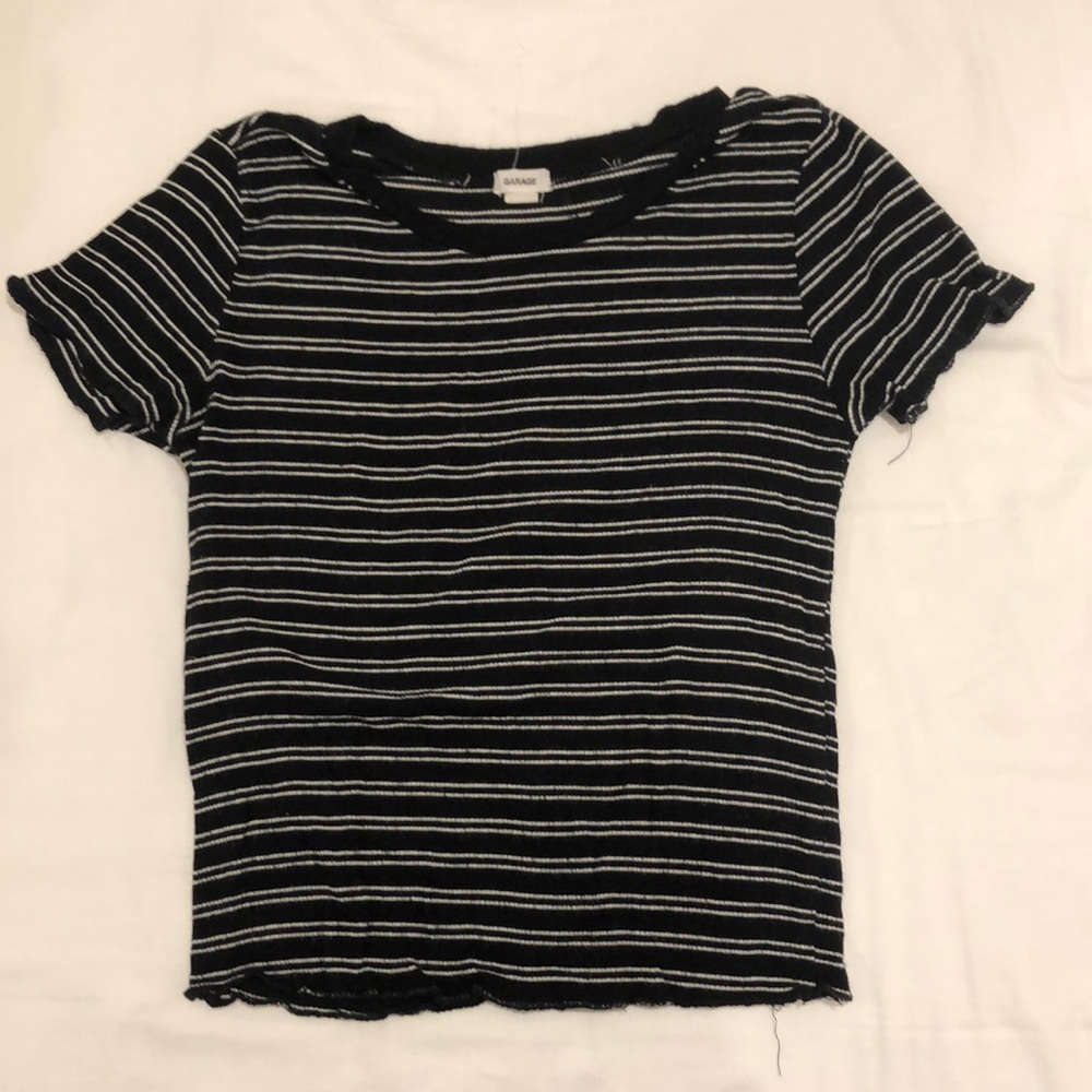 garage ruffle top